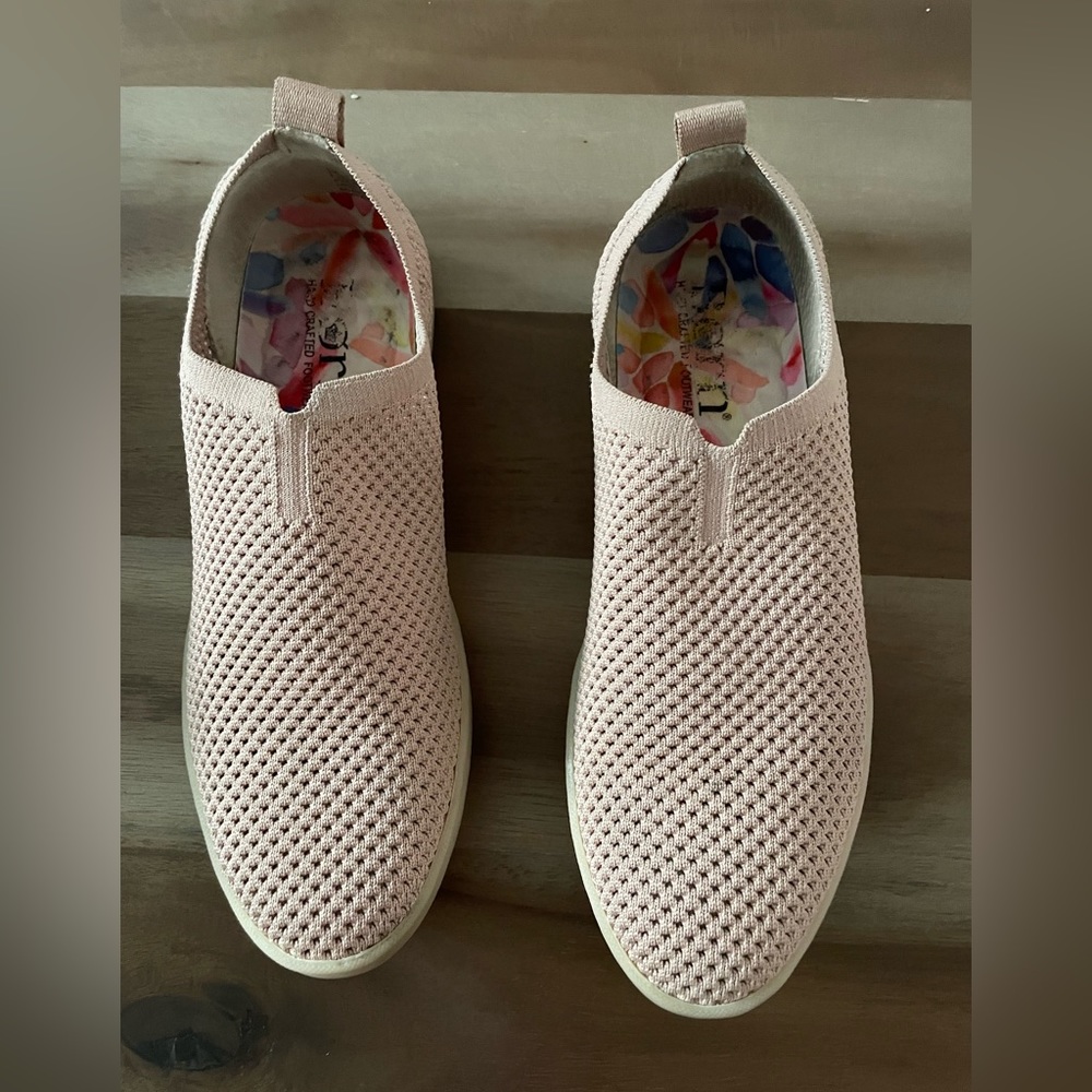 Comfortable Born knit slip on shoes